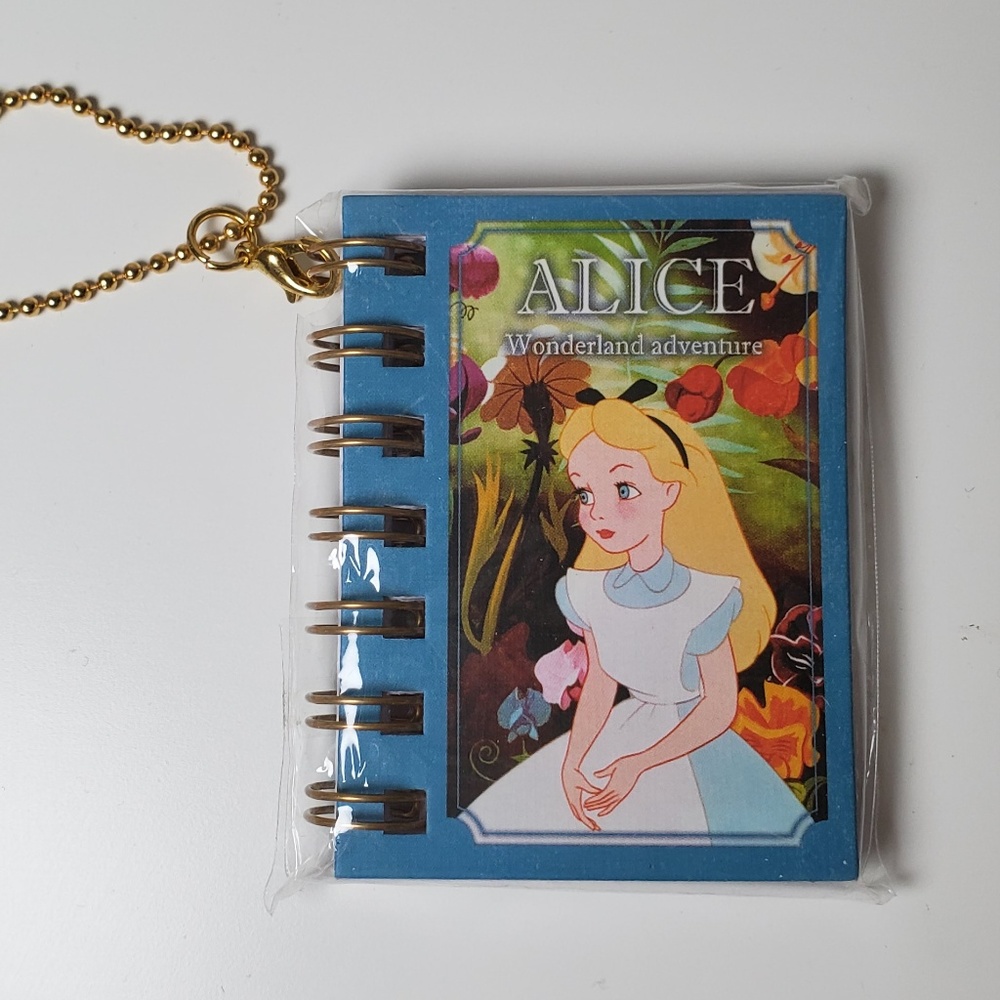 NEW Alice in Wonderland Mini Notebook Keychain